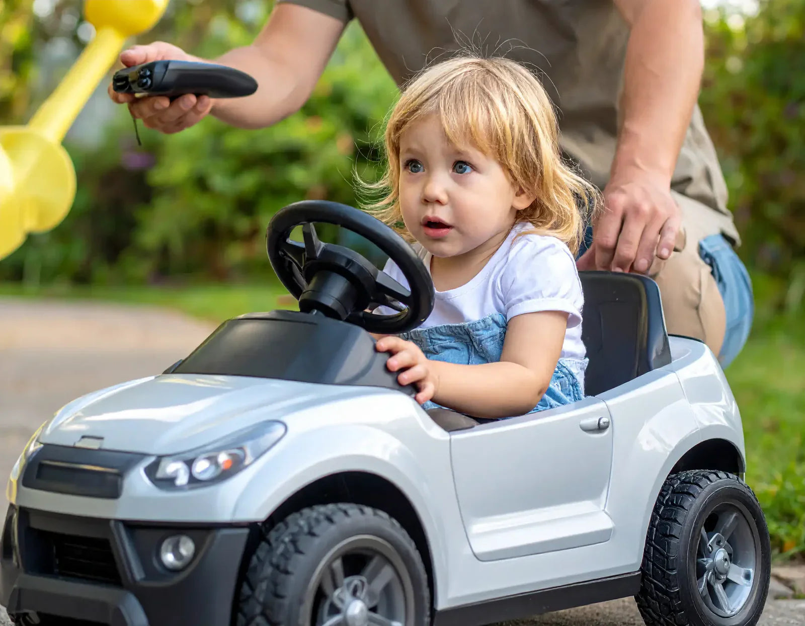How to Fix a Kids' Remote Car Receiver